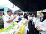 Gubernur Sulut pantau langsung Gerakan Pangan Murah di Bitung