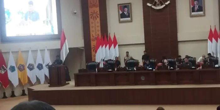 Rapat Paripurna LKPJ 2025 Gubernur Sulut
