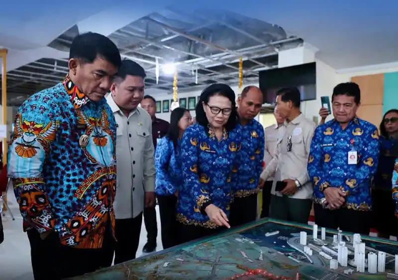 Gubernur Yulius Selvanus pantau KEK Bitung