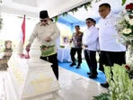 Ziarah ke Makam Marsinah