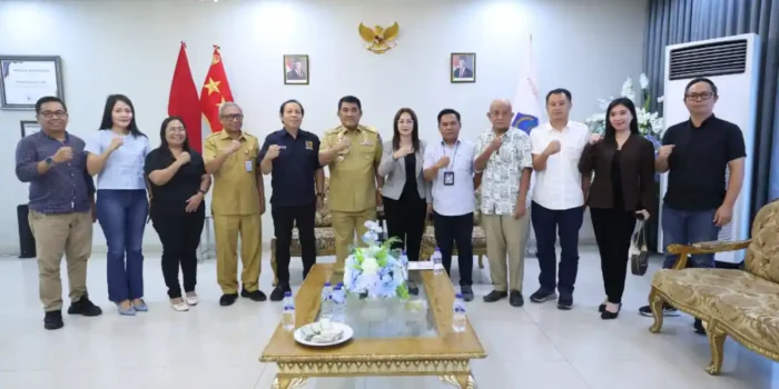 Audiens PWI Sulut dengan Gubernur Yulius Selvanus
