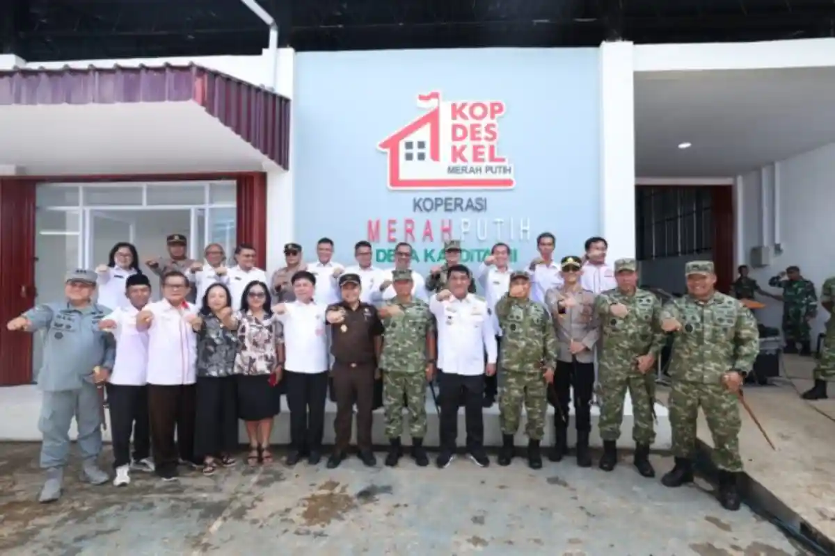 Presiden Prabowo resmikan Koperasi Merah putih