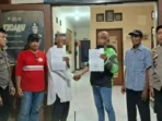 Salah paham warga Pandu berakhir damai